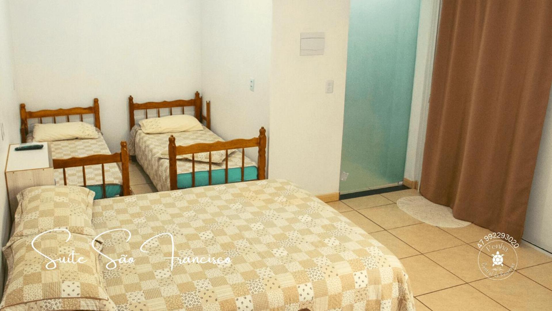 Apartamento Confortavel E Amplo, Proximo Ao Beto Carrero E A Praia Penha  Exterior photo